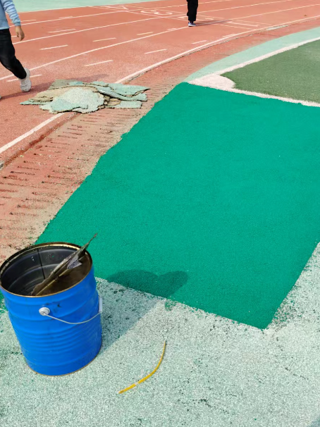 南平球场翻新修补改造专项服务介绍